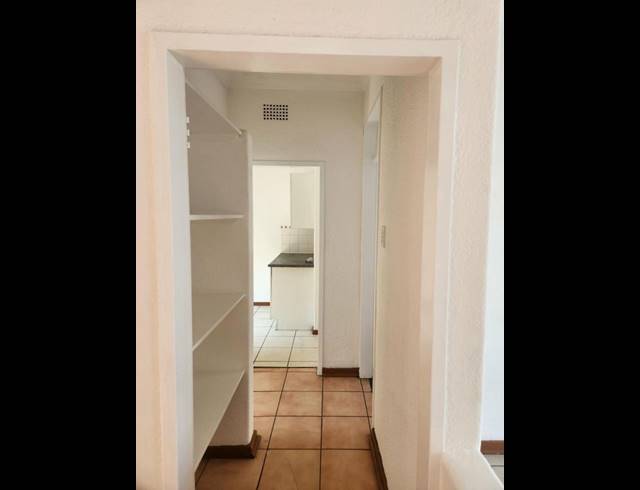 1 BEDROOM PROPERTY TO RENT IN FISHERS HILL